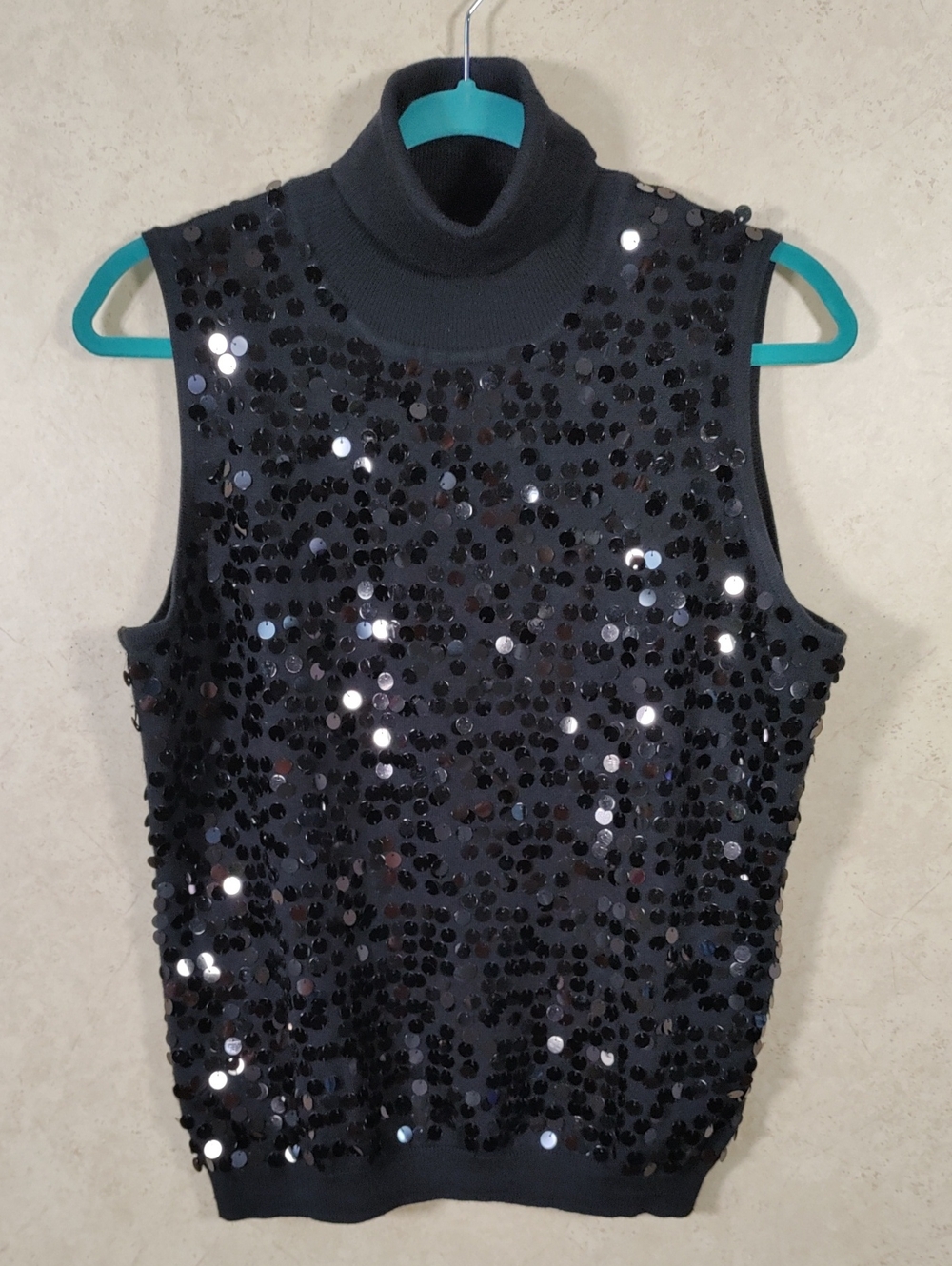 J099 Aubergene Black Turtleneck Sequin Front Sweater L